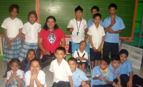 Carla with her students